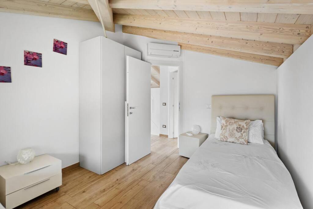 Apartament Residenza Simona Mezzegra Zewnętrze zdjęcie
