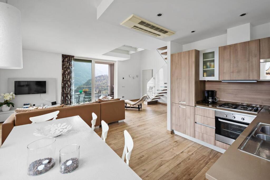 Apartament Residenza Simona Mezzegra Zewnętrze zdjęcie